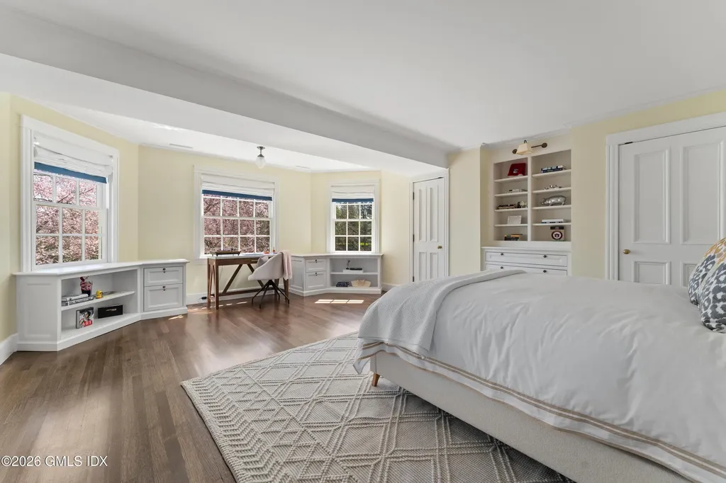 7 Calhoun Drive Greenwich CT 06831