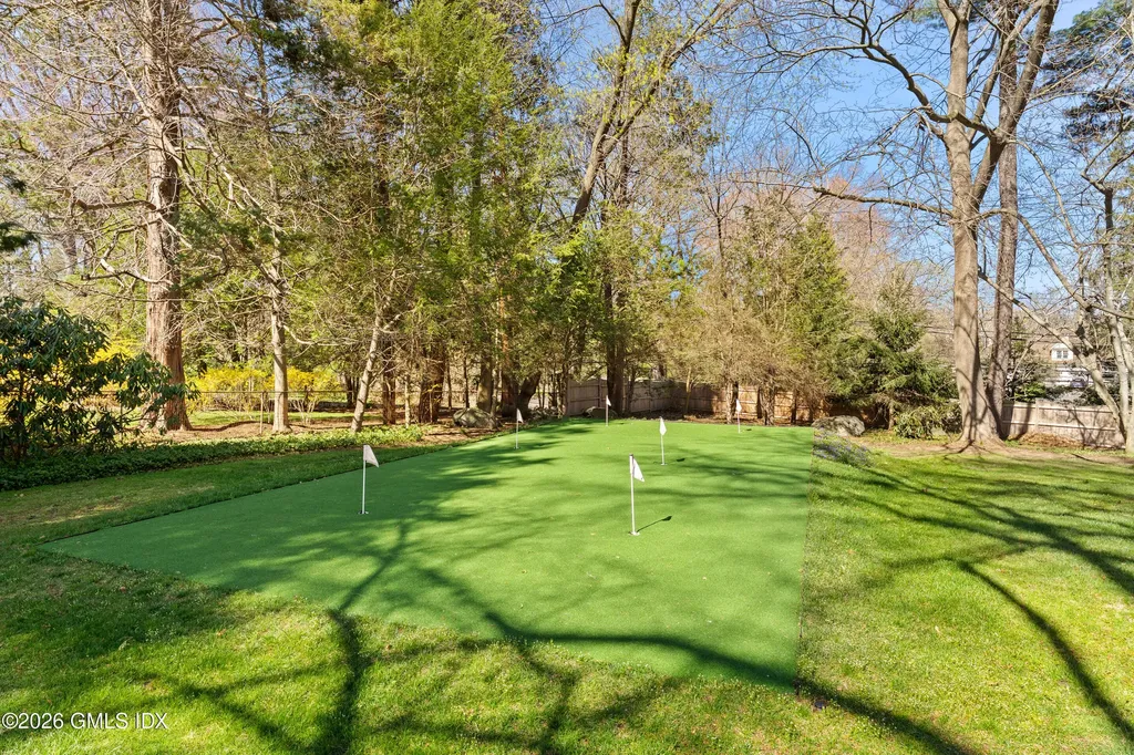 7 Calhoun Drive Greenwich CT 06831