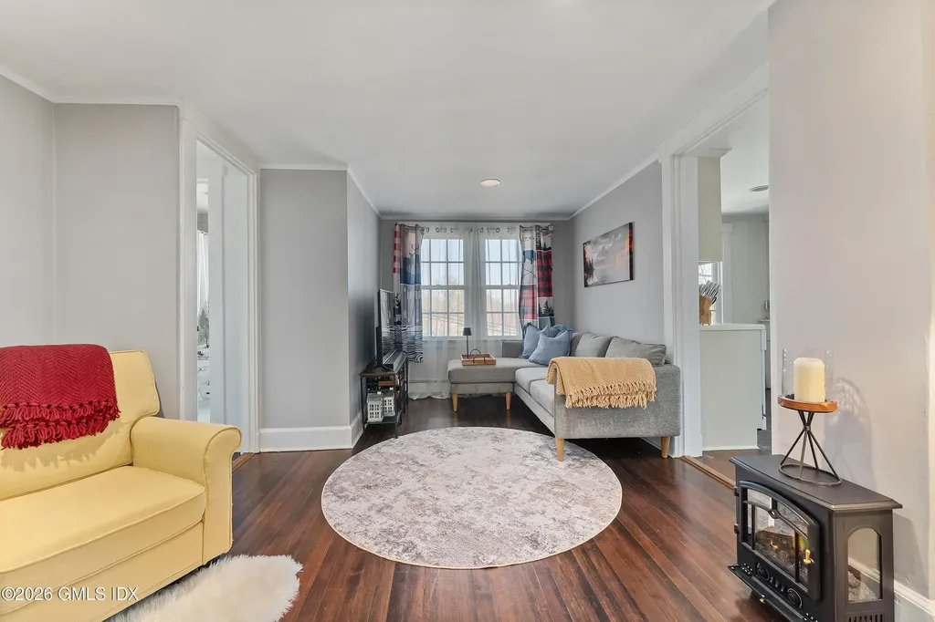 7 Calhoun Drive Greenwich CT 06831