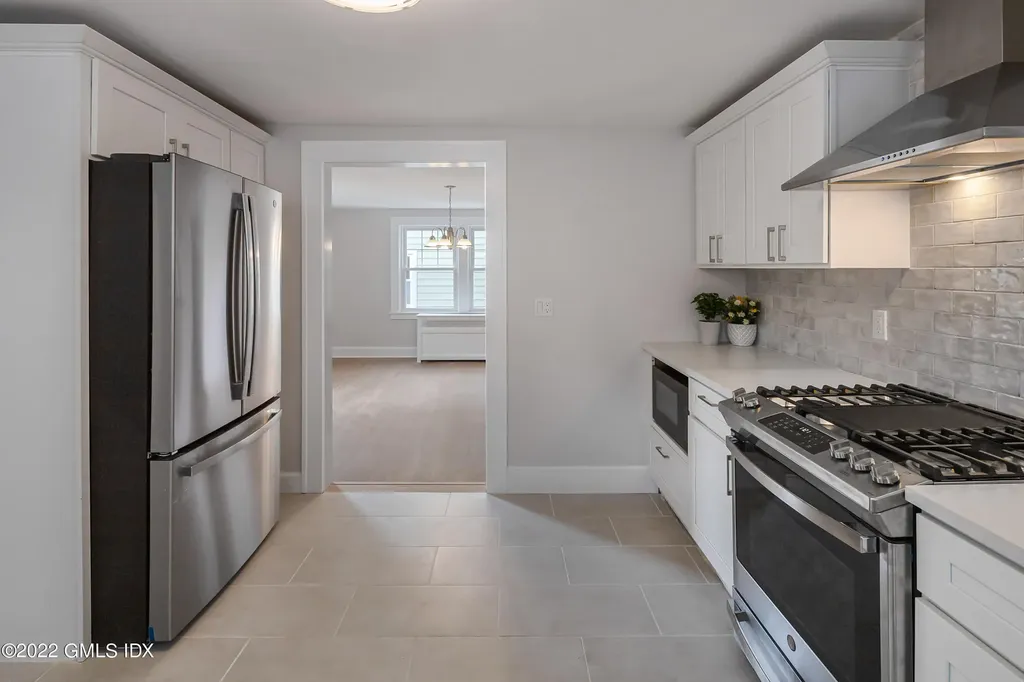 287 Glenbrook Road Stamford CT 06906