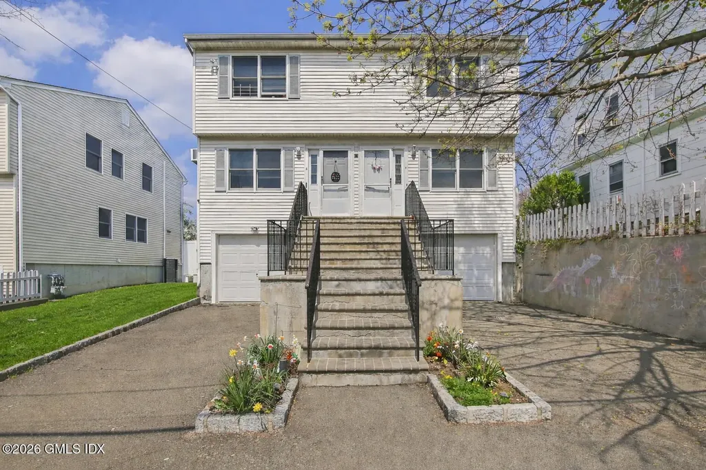 21 W Division Street Greenwich CT 06830
