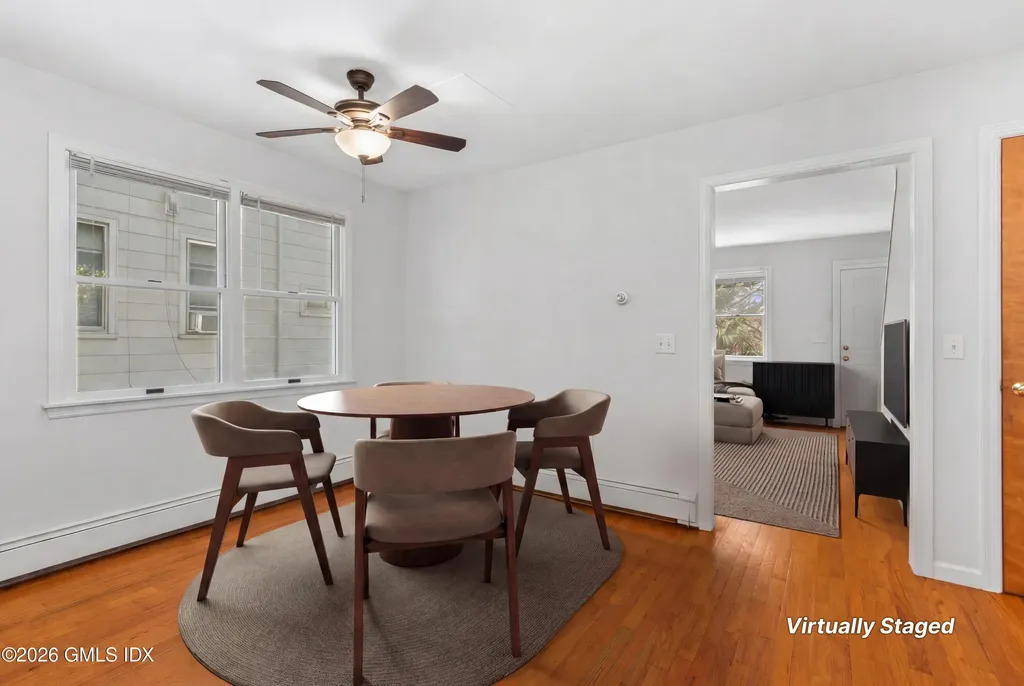 21 W Division Street Greenwich CT 06830