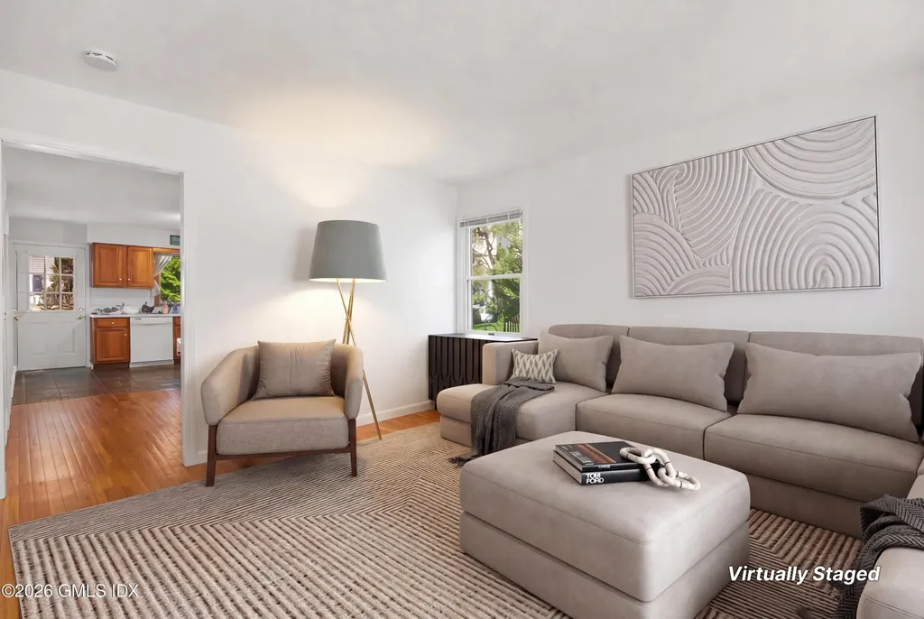 21 W Division Street Greenwich CT 06830
