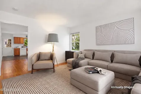 21 W Division Street Greenwich CT 06830