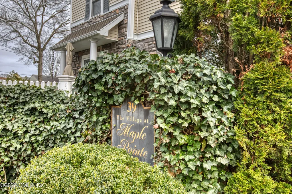 39 Maple Tree Avenue Stamford CT 06906