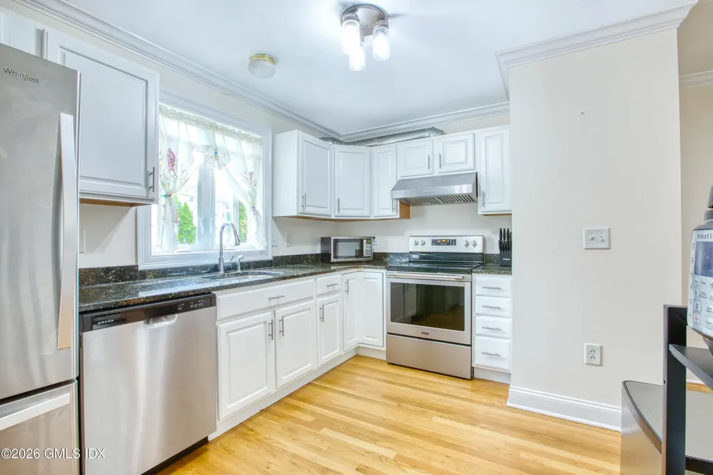 39 Maple Tree Avenue Stamford CT 06906