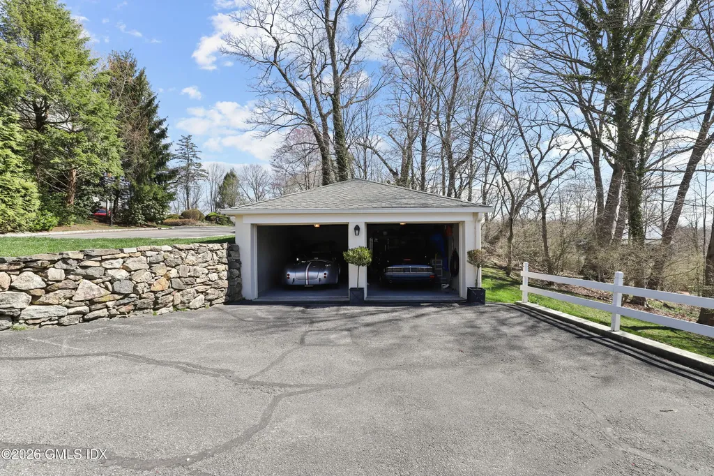 99 Greenwich Hills Drive Greenwich CT 06831