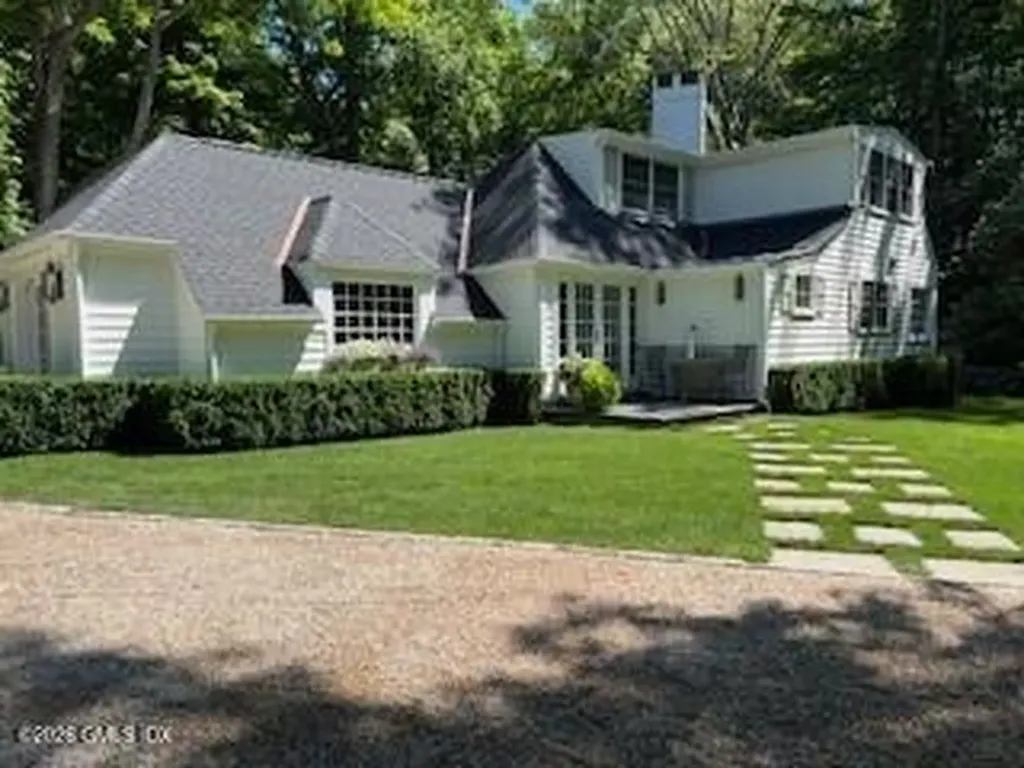 1102 Rock Rimmon Road Stamford CT 06903