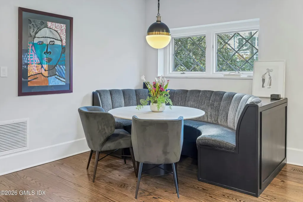 11 Alden Road Greenwich CT 06831