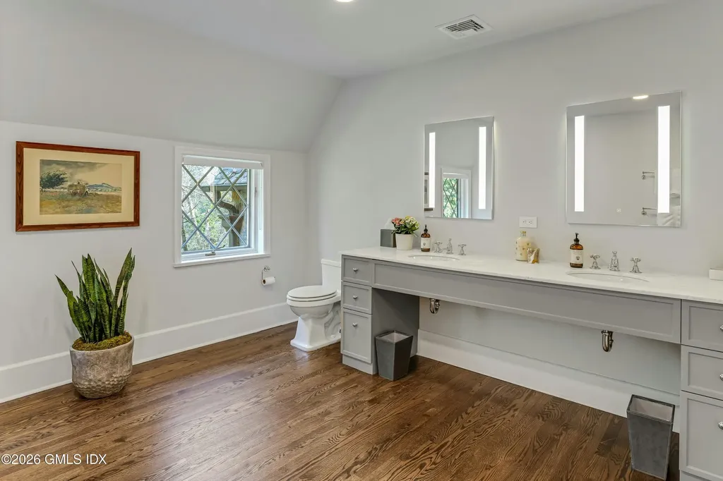 11 Alden Road Greenwich CT 06831