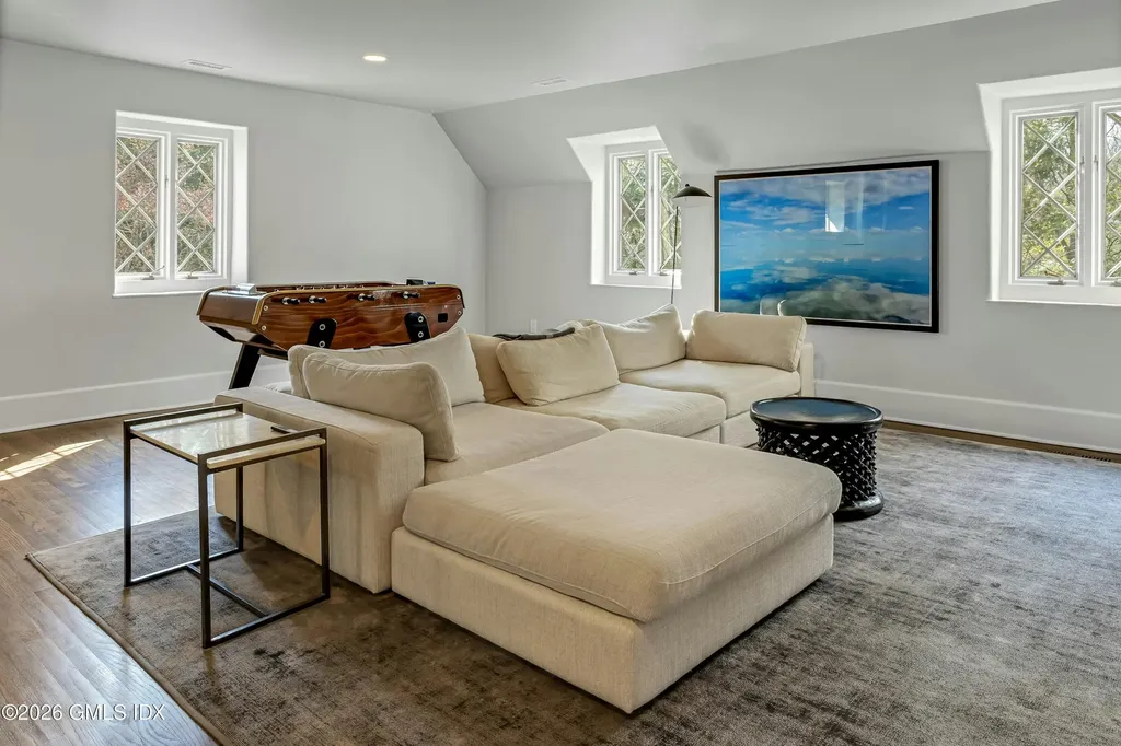 11 Alden Road Greenwich CT 06831