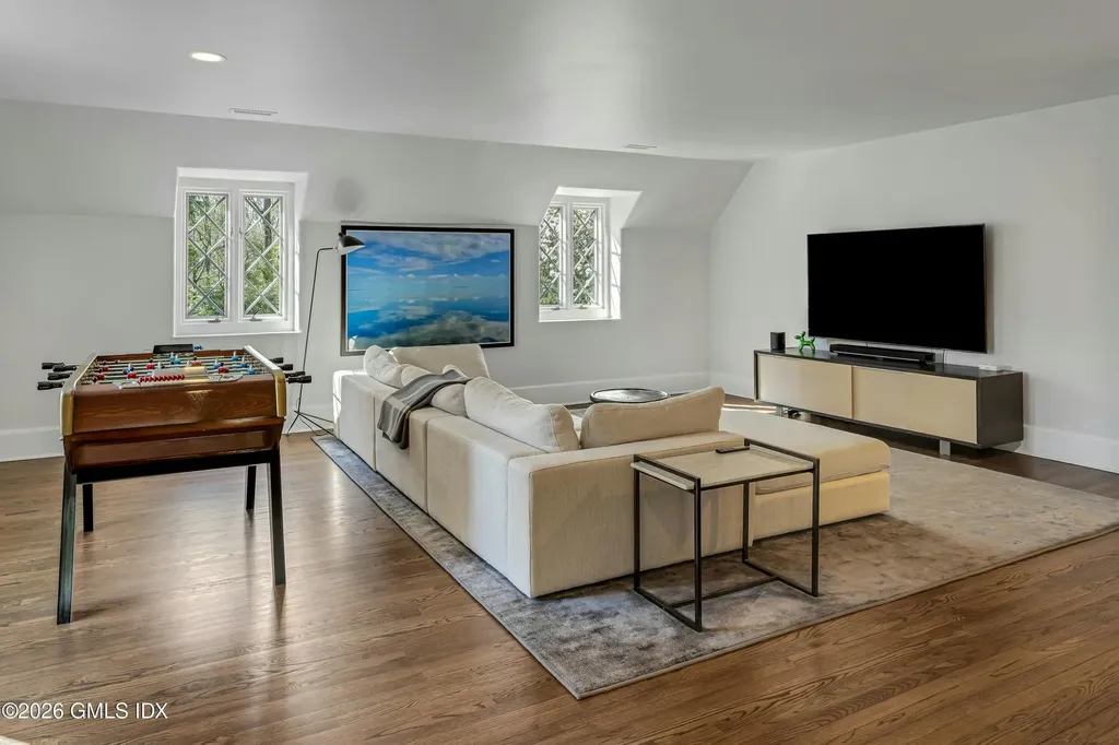 11 Alden Road Greenwich CT 06831