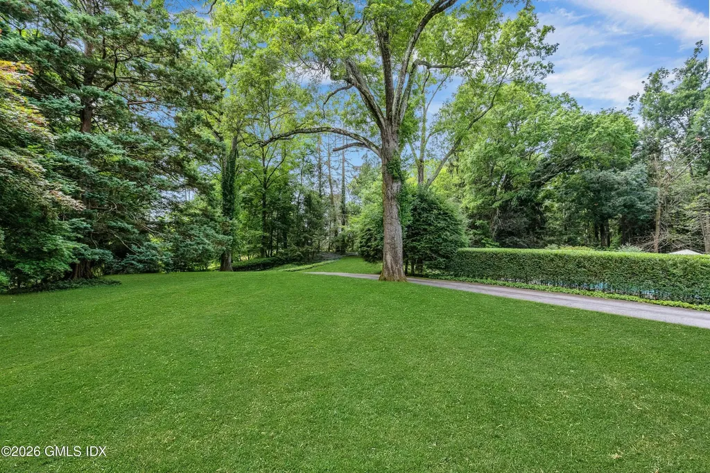 11 Alden Road Greenwich CT 06831