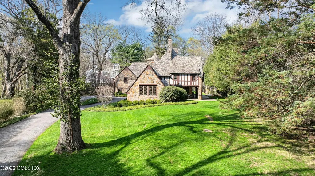 11 Alden Road Greenwich CT 06831