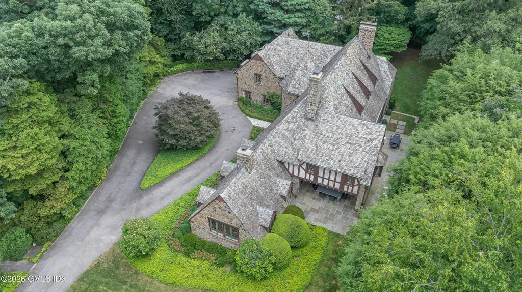 11 Alden Road Greenwich CT 06831