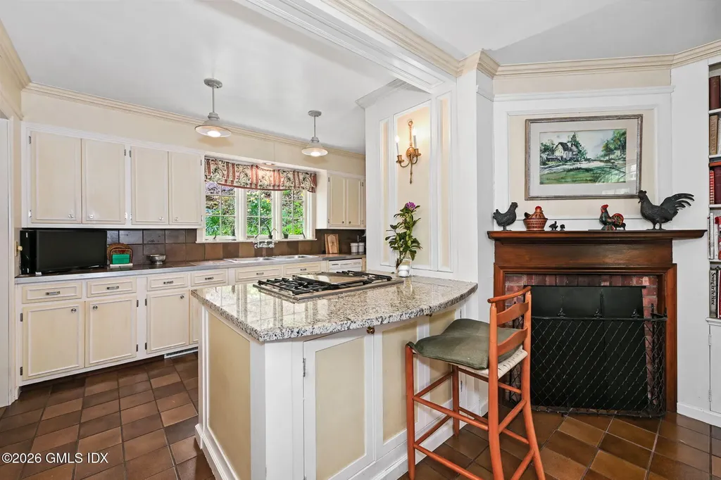 14 Upland Drive Greenwich CT 06831
