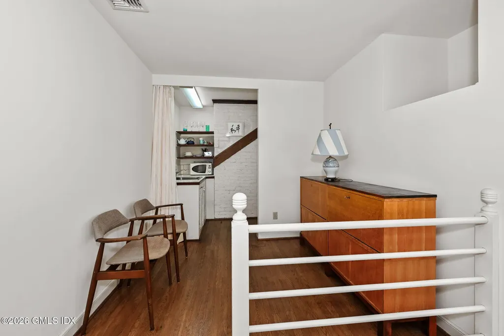 14 Upland Drive Greenwich CT 06831