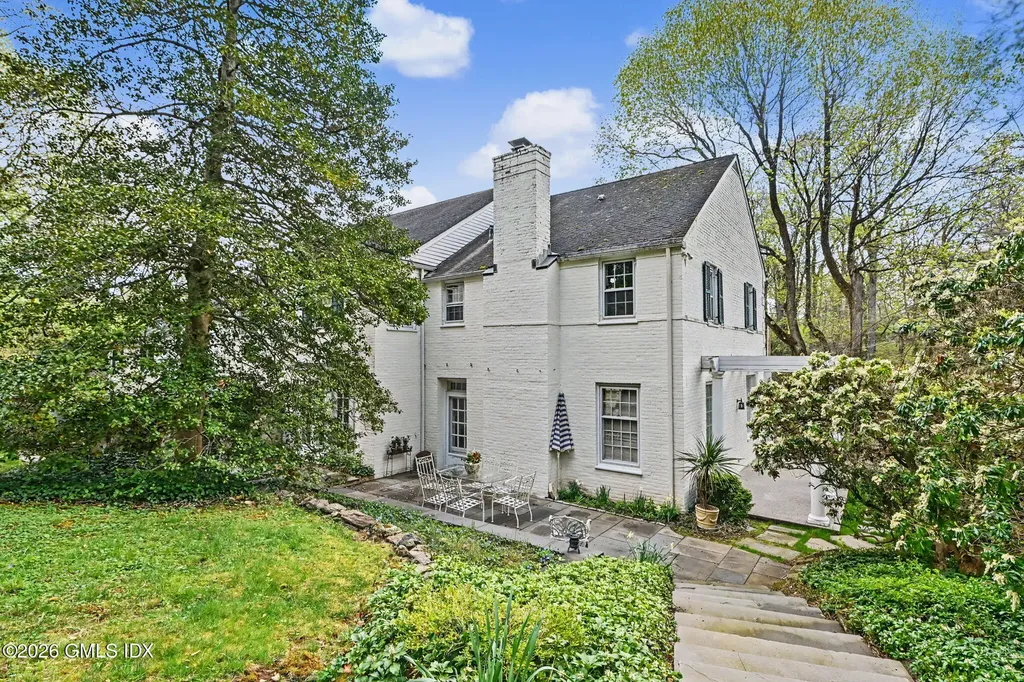 14 Upland Drive Greenwich CT 06831