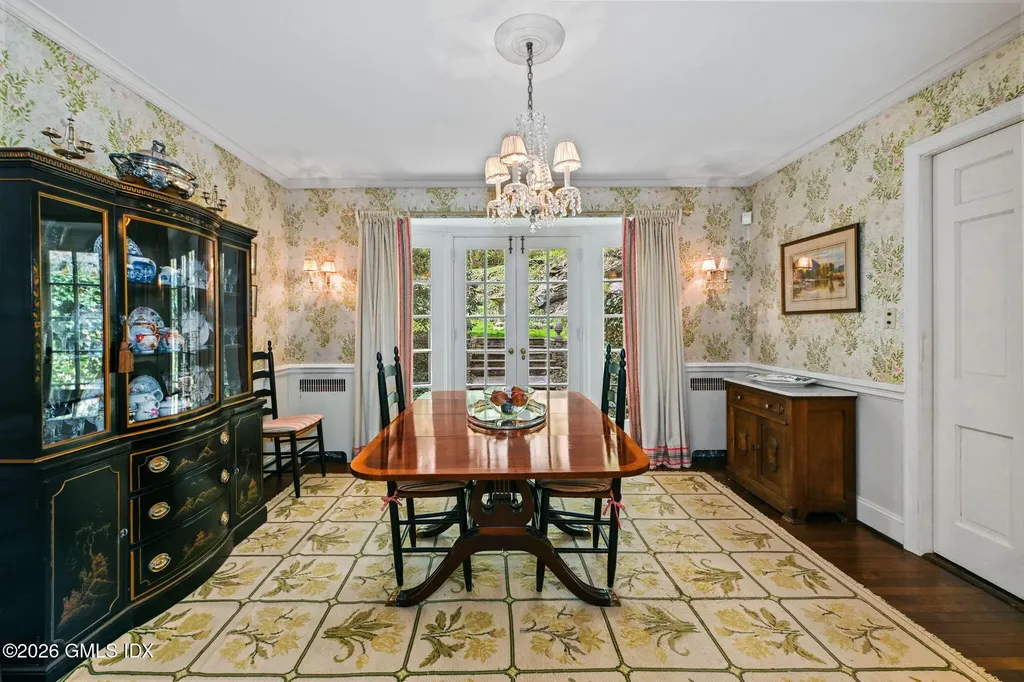 14 Upland Drive Greenwich CT 06831