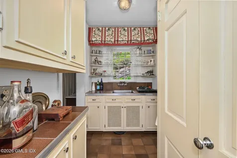 14 Upland Drive Greenwich CT 06831