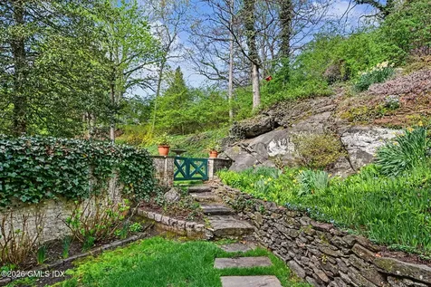 14 Upland Drive Greenwich CT 06831