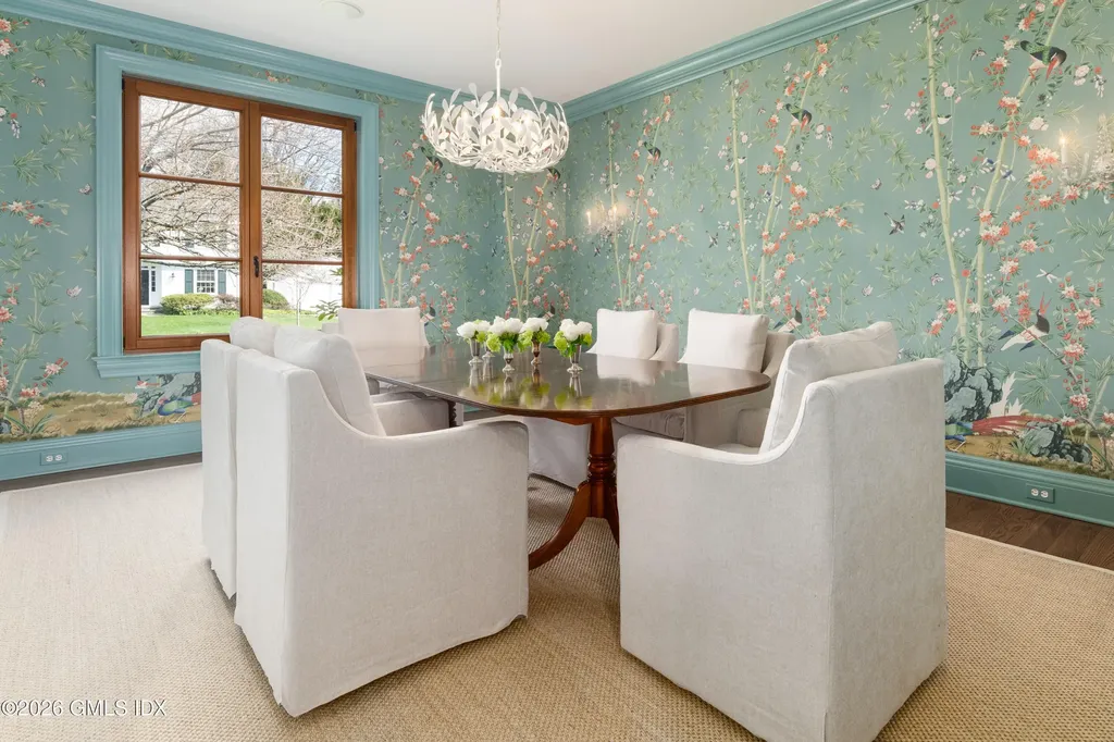15 Field Road Riverside CT 06878