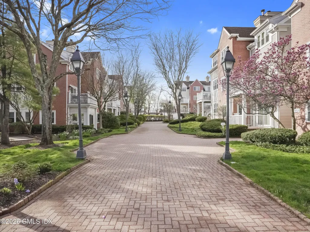 51 Forest Avenue Old Greenwich CT 06870