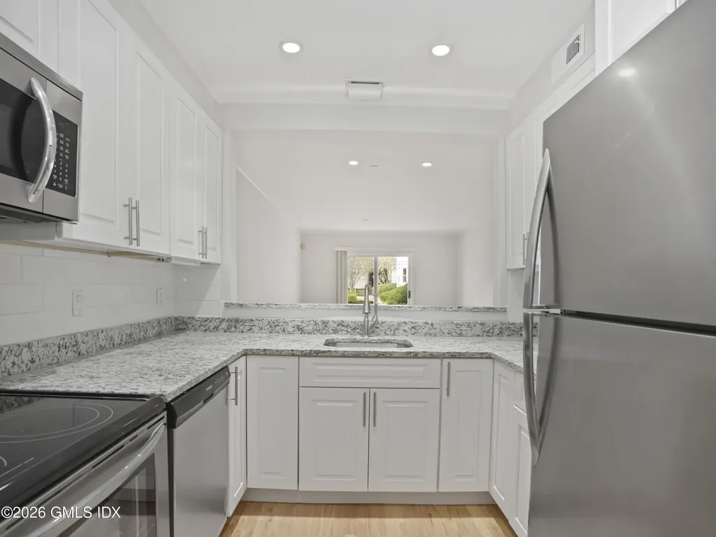 51 Forest Avenue Old Greenwich CT 06870