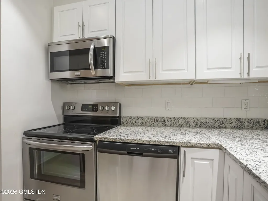 51 Forest Avenue Old Greenwich CT 06870