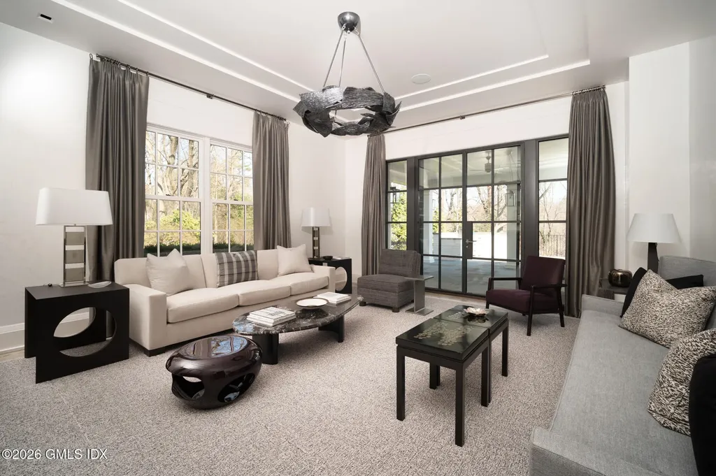 425 N Maple Avenue Greenwich CT 06830