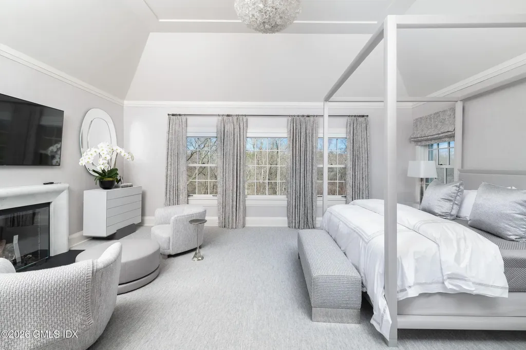 425 N Maple Avenue Greenwich CT 06830