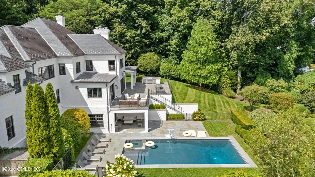 425 N Maple Avenue Greenwich CT 06830