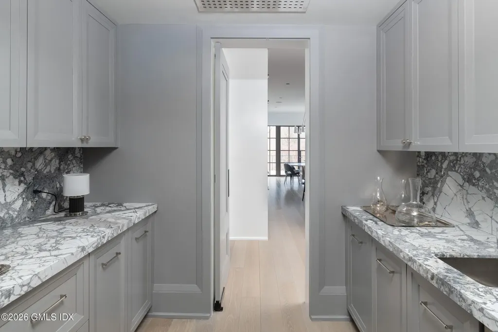 425 N Maple Avenue Greenwich CT 06830