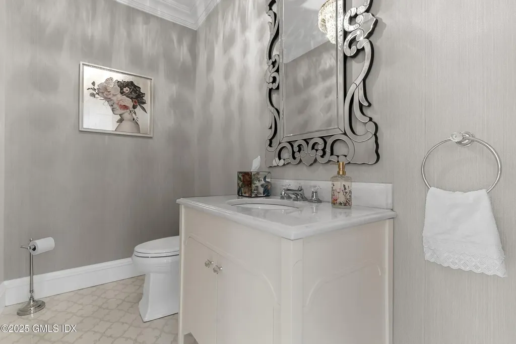 34 Carrington Drive Greenwich CT 06831