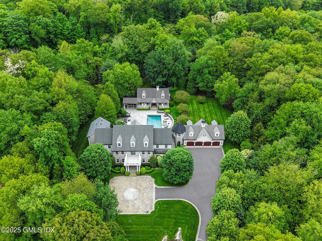 34 Carrington Drive Greenwich CT 06831
