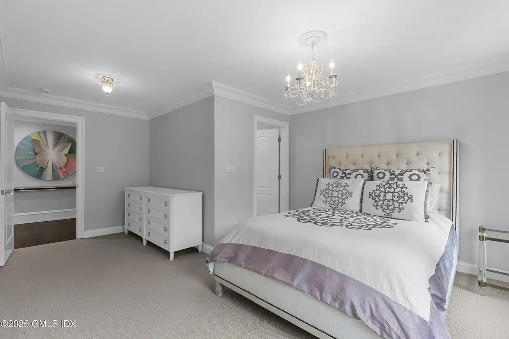 34 Carrington Drive Greenwich CT 06831