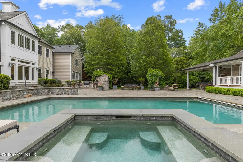 34 Carrington Drive Greenwich CT 06831