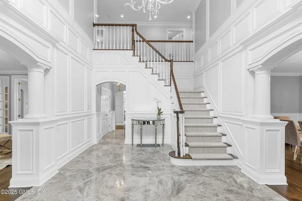 34 Carrington Drive Greenwich CT 06831