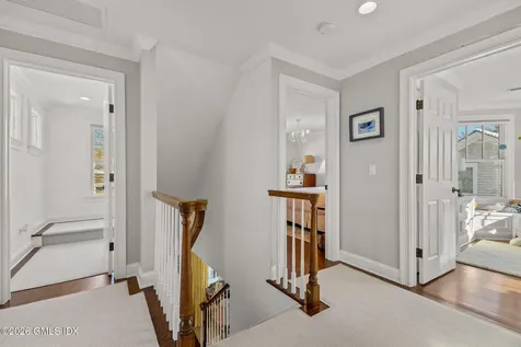 18 W End Avenue Old Greenwich CT 06870