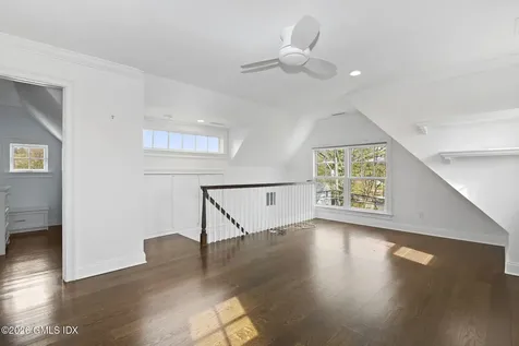 18 W End Avenue Old Greenwich CT 06870