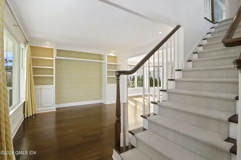 18 W End Avenue Old Greenwich CT 06870