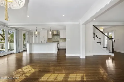 18 W End Avenue Old Greenwich CT 06870
