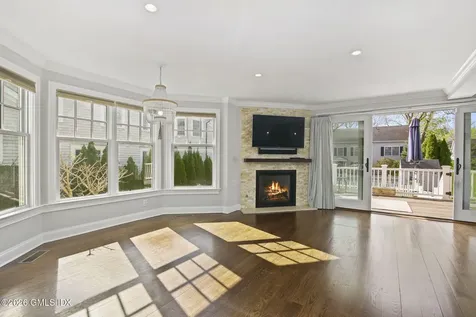 18 W End Avenue Old Greenwich CT 06870