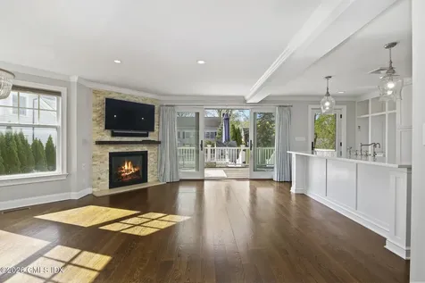 18 W End Avenue Old Greenwich CT 06870