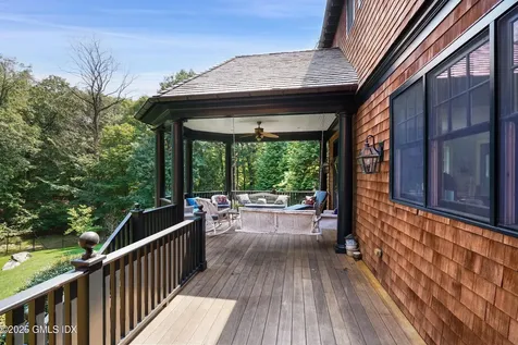 59 Cat Rock Road Cos Cob CT 06807