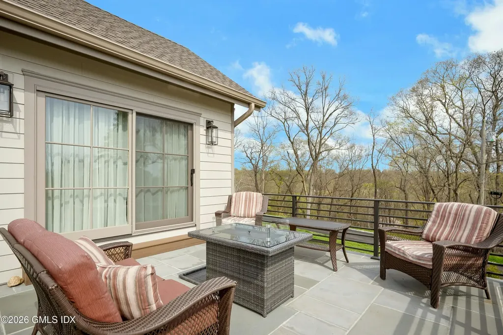 47 Ridge Street Cos Cob CT 06807