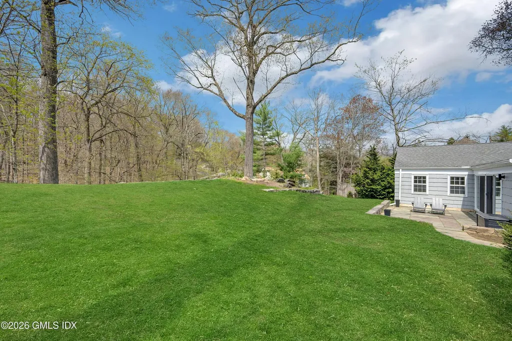 64 Hillside Road Greenwich CT 06830