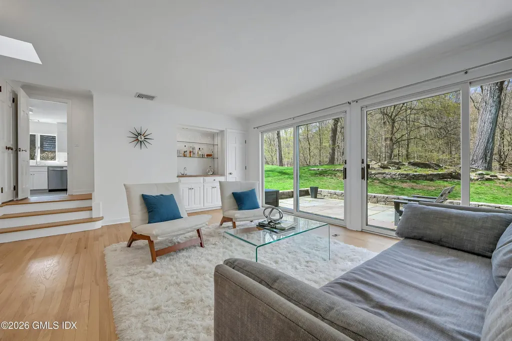 64 Hillside Road Greenwich CT 06830