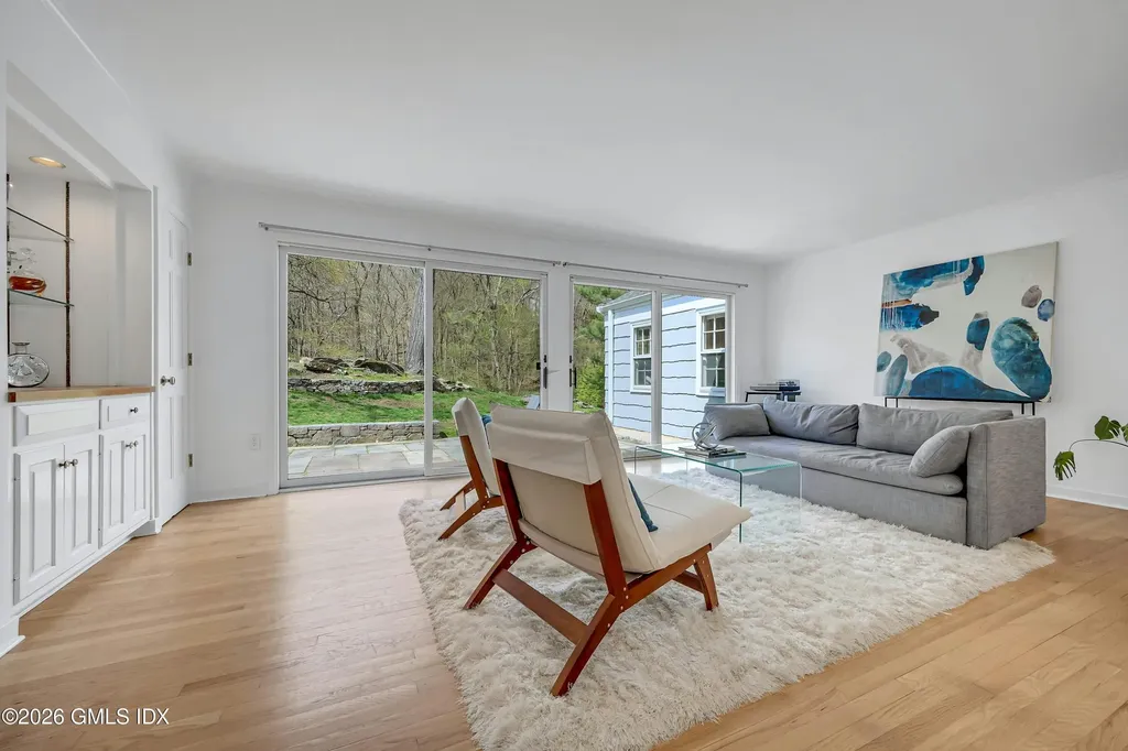 64 Hillside Road Greenwich CT 06830