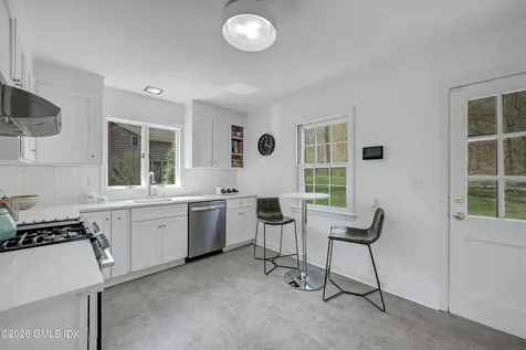 64 Hillside Road Greenwich CT 06830